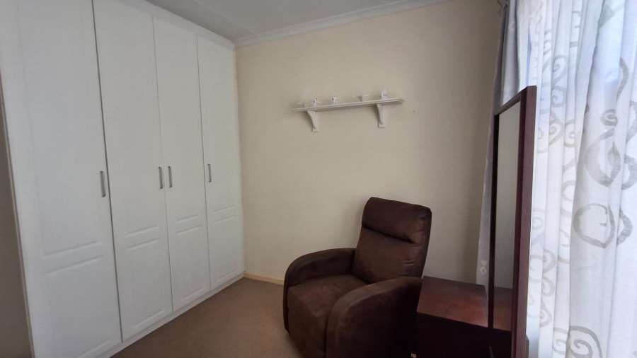 2 Bedroom Property for Sale in Fonteine Park Western Cape
